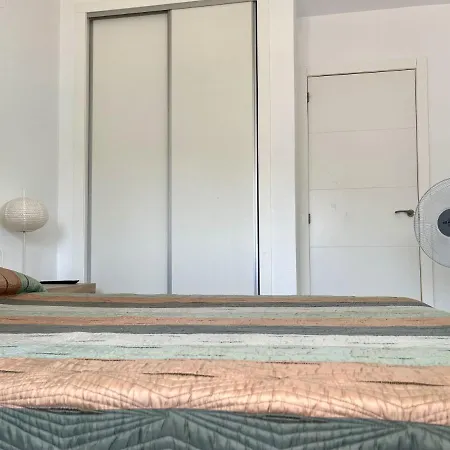 Primera Linea Con Piscina En Апартаменты *