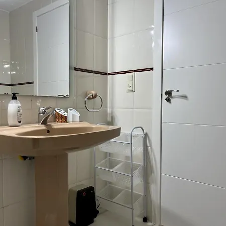 Primera Linea Con Piscina En Апартаменты