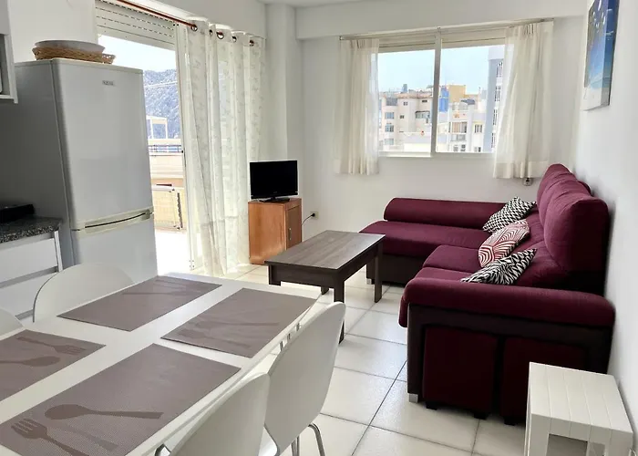 Primera Linea Con Piscina En Calp