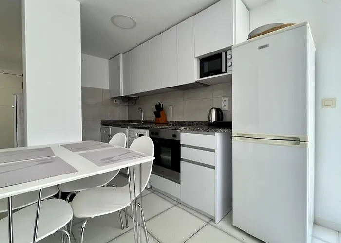 Primera Linea Con Piscina En