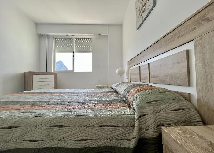 Primera Linea Con Piscina En Calp