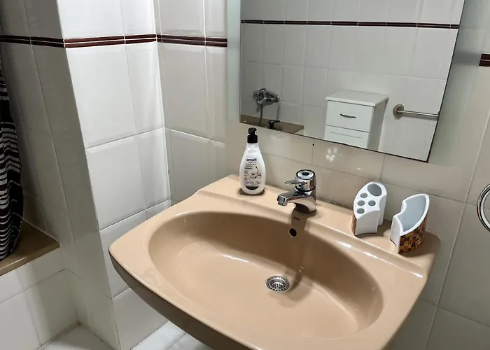 Primera Linea Con Piscina En 公寓 *